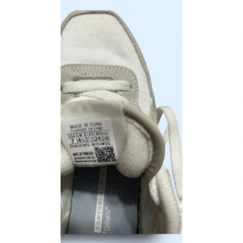 Reebok Classic Legacy Women's Size 7 Sandstone Running Sneakers Shoes